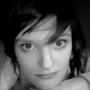 Meet your Posher, Kira